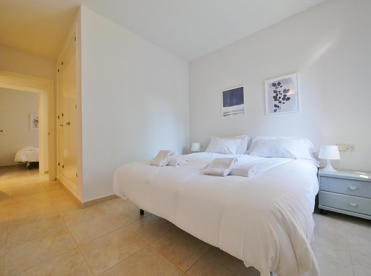 Apartamento con piscina en LLAFRANC Exterior foto