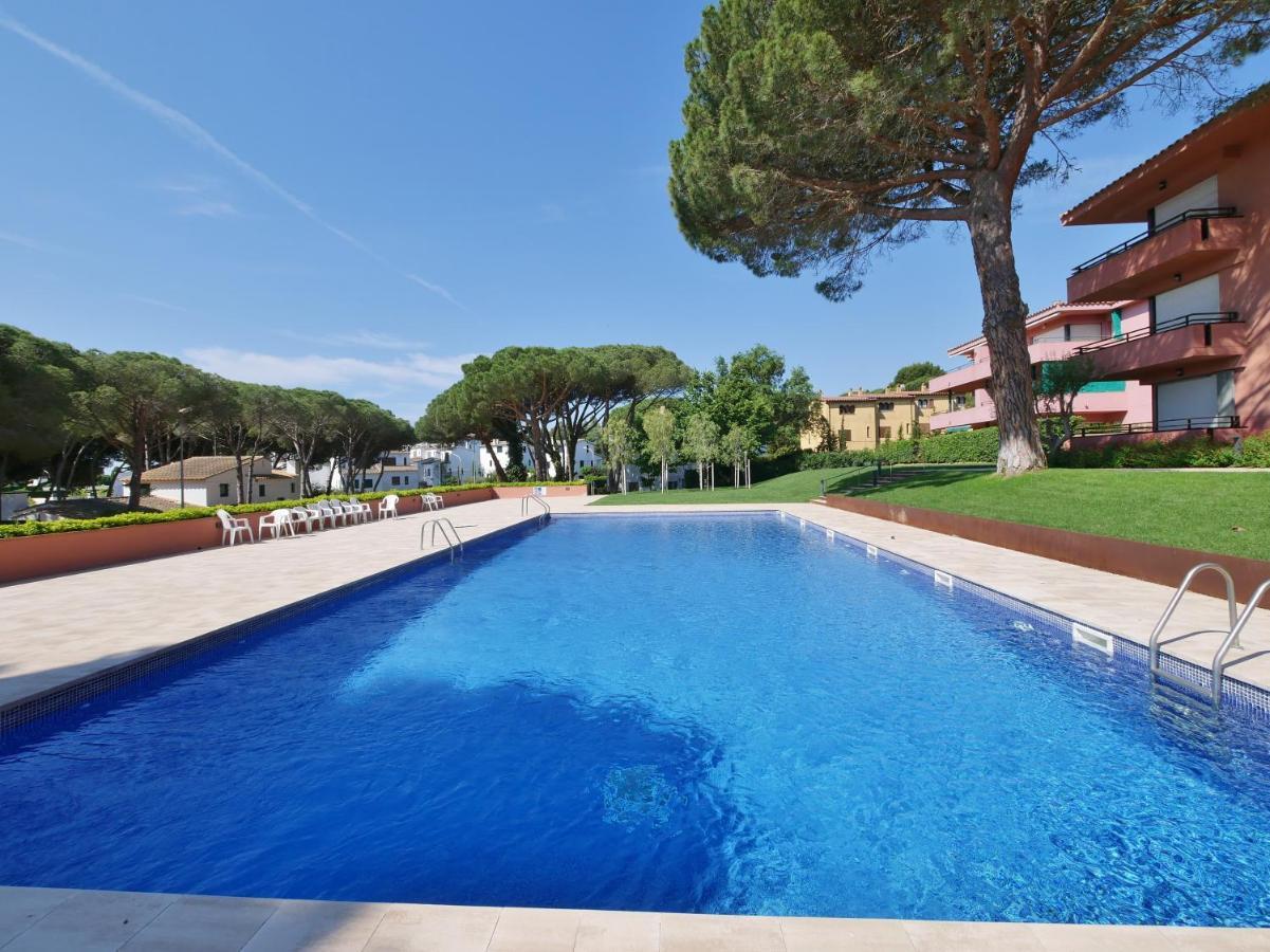 Apartamento con piscina en LLAFRANC Exterior foto